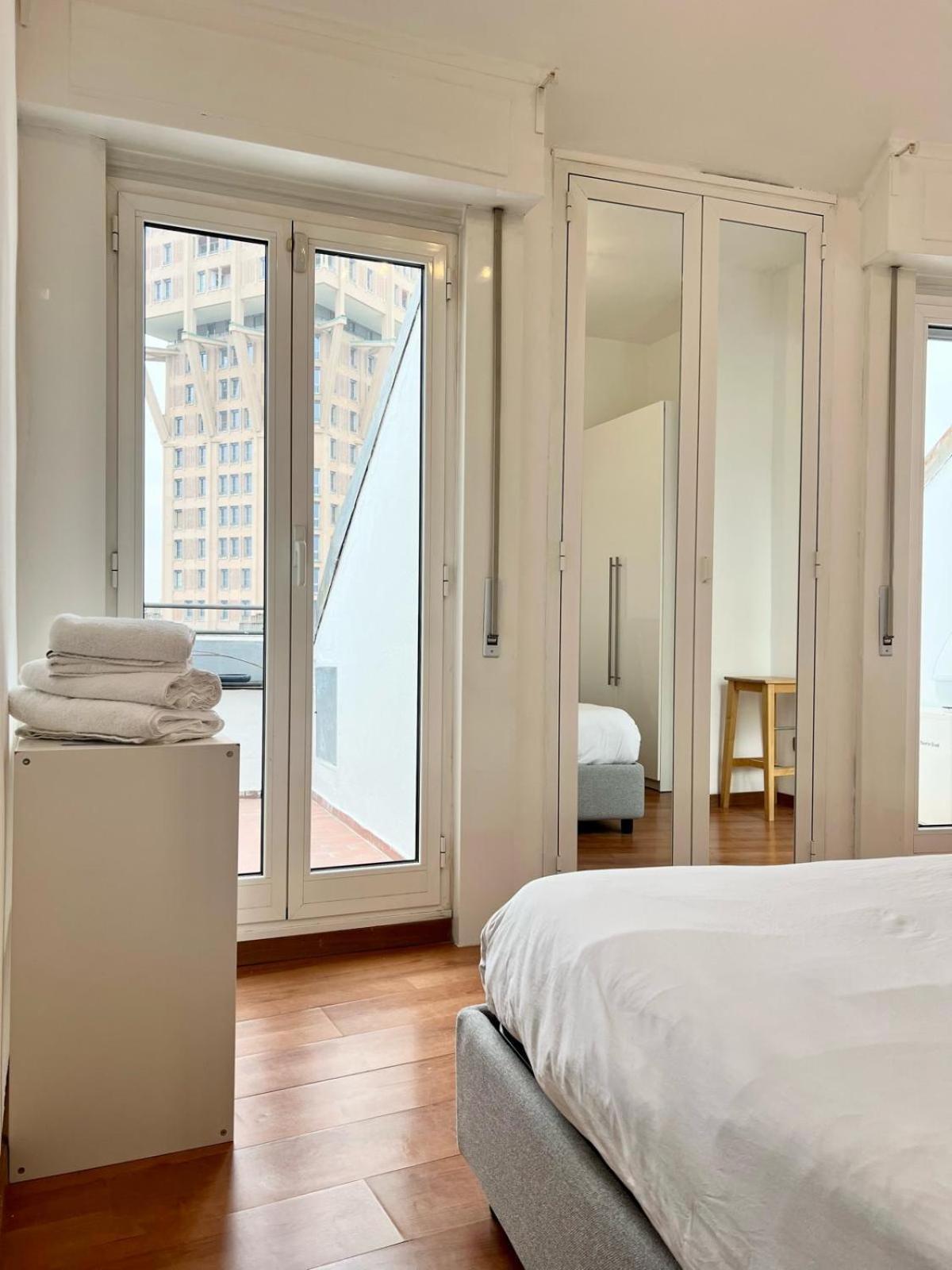 Comecasa 2 Bedrooms Apartment 450Mt From Duomo Milánó Kültér fotó